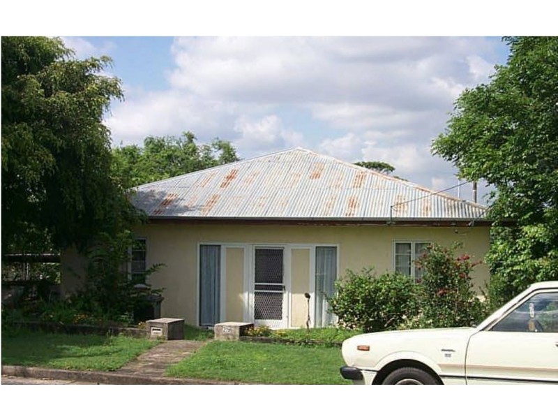 29 Gort Cres, Stafford QLD 4053