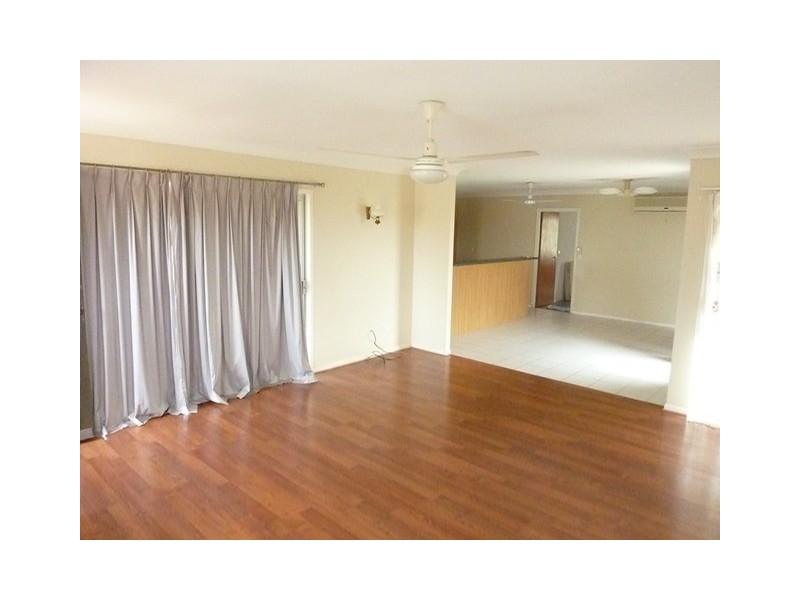 28 Voigt Street, Mcdowall QLD 4053