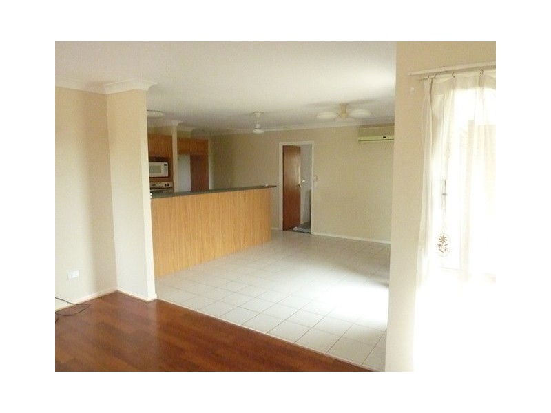 28 Voigt Street, Mcdowall QLD 4053