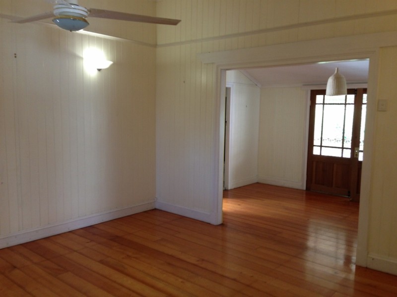 10 Grays Road, Gaythorne QLD 4051