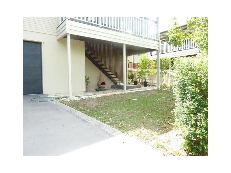 17 Curwen Terrace, Chermside QLD 4032