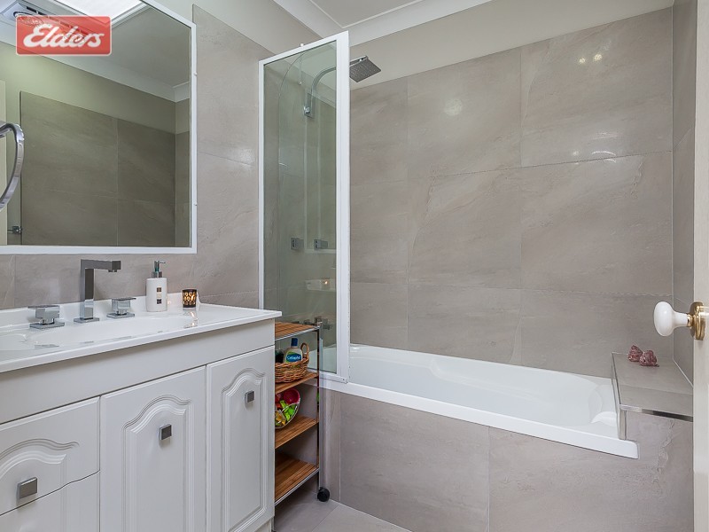 24 Circa Crescent, Albany Creek QLD 4035