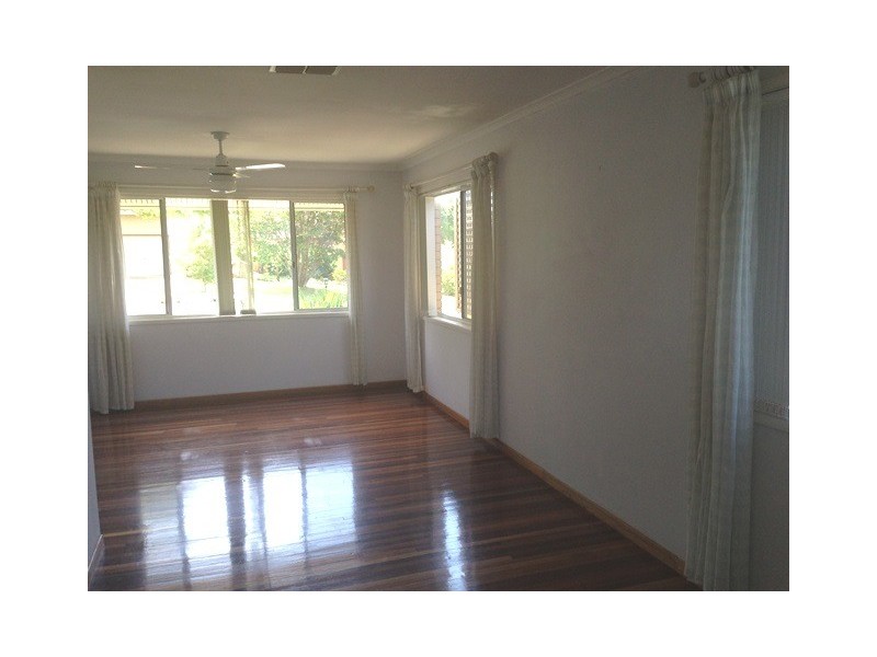 8 Rossolete, Everton Park QLD 4053