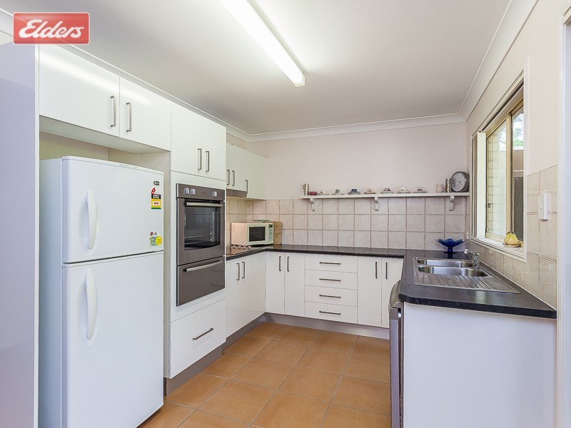 7/12 Corkwood Court, Arana Hills QLD 4054