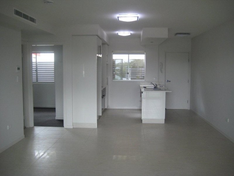 2/62 Rode Rd, Wavell Heights QLD 4012