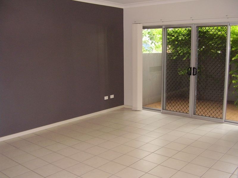 1/45 Railway Street, Indooroopilly QLD 4068