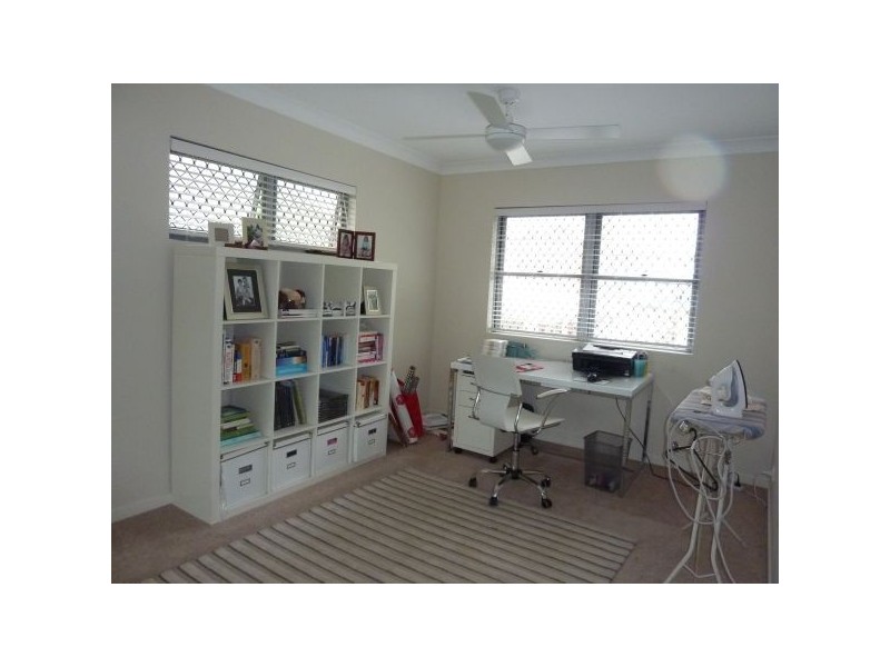 4/15 Stellmach Street, Everton Park QLD 4053