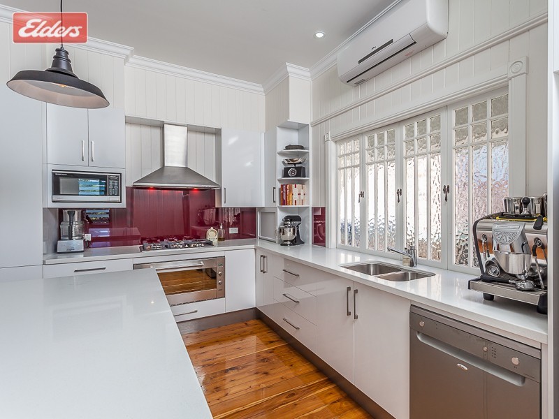 90 Thistle St, Gordon Park QLD 4031