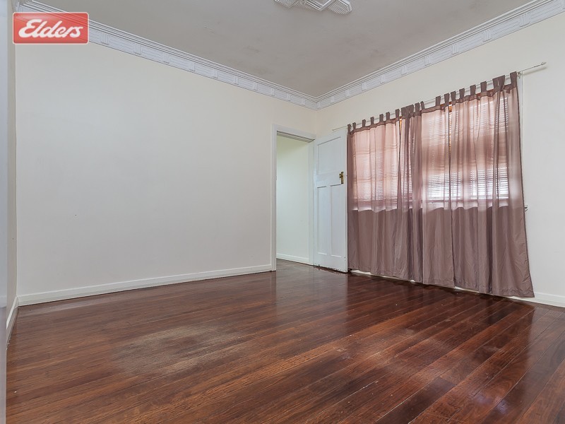 18 Forrest St, Everton Park QLD 4053