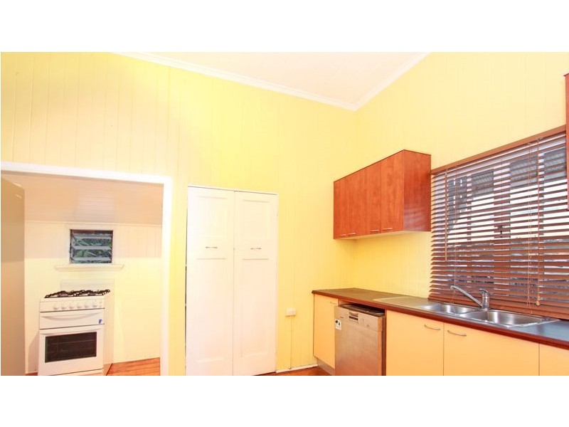 84 Somerset Street, Windsor QLD 4030