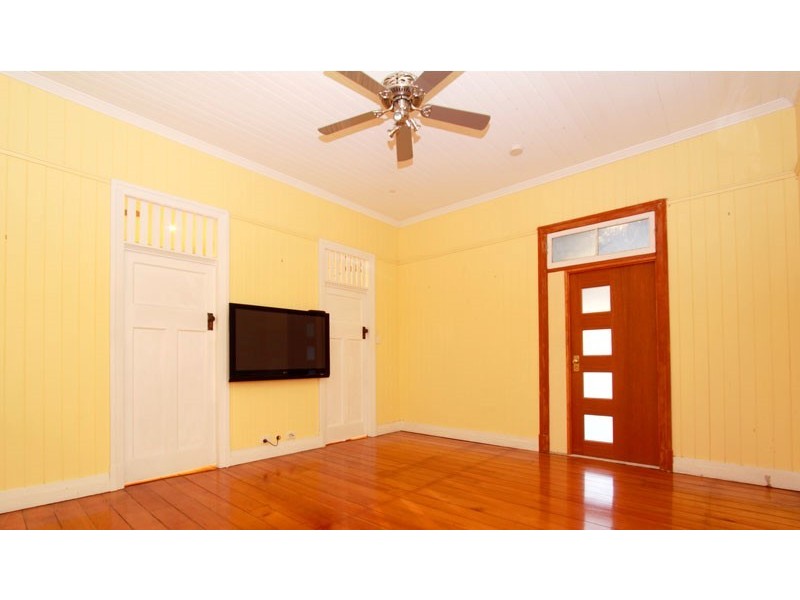 84 Somerset Street, Windsor QLD 4030