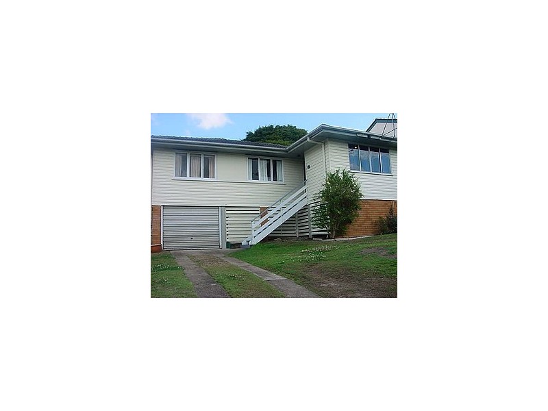 39 Knutsford Street, Chermside West QLD 4032