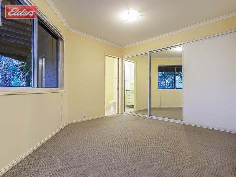 4 Woodgate Court, Ferny Hills QLD 4055