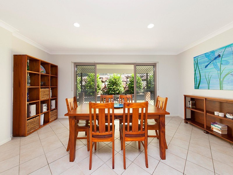 34 Minnelli Place, Mcdowall QLD 4053