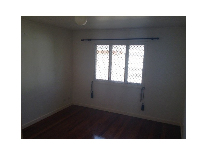 6 Caratel Street, Stafford Heights QLD 4053