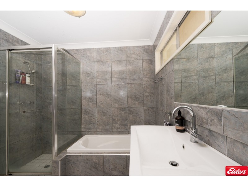 8 Lauren Street, Geebung QLD 4034