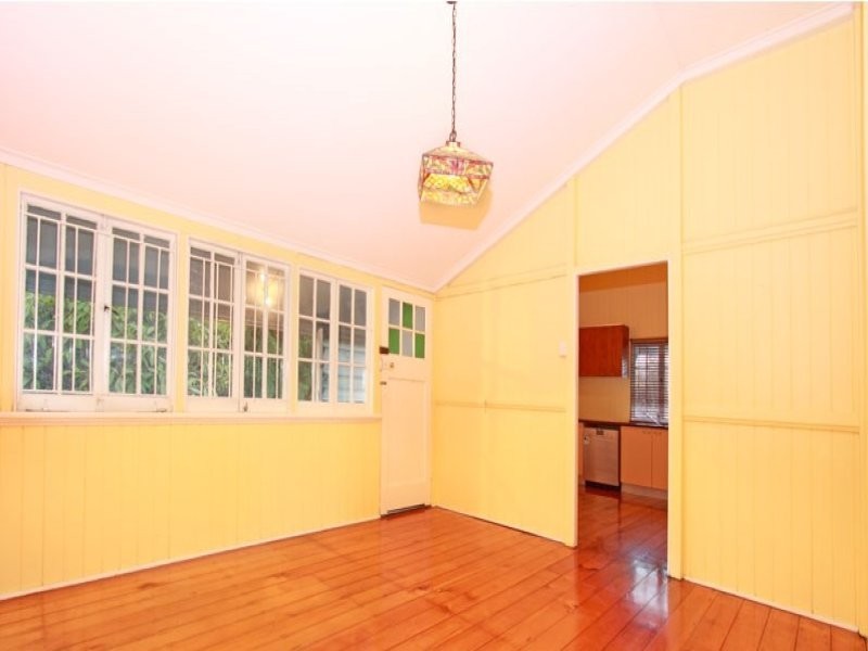 84 Somerset Street, Windsor QLD 4030