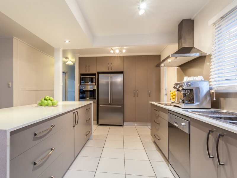 22 White Street, Everton Park QLD 4053