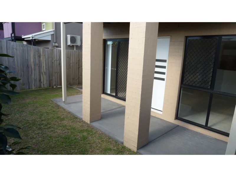 2/5 Seabrook Street, Kedron QLD 4031