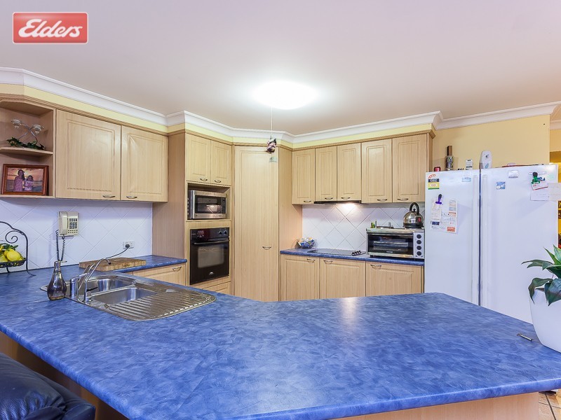 87 Hillenvale Avenue, Arana Hills QLD 4054