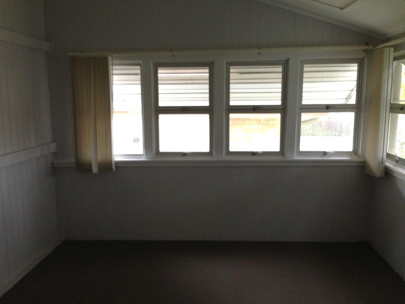 16 Arthur Street, Woody Point QLD 4019