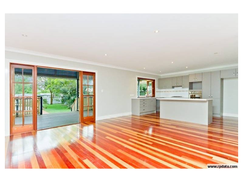 112 McConaghy Street, Mitchelton QLD 4053