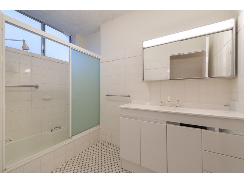 7/48 Dunmore Tce, Auchenflower QLD 4066