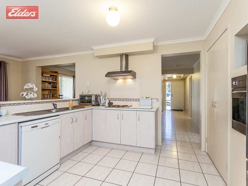 112 Kirralee Crescent, Upper Kedron QLD 4055