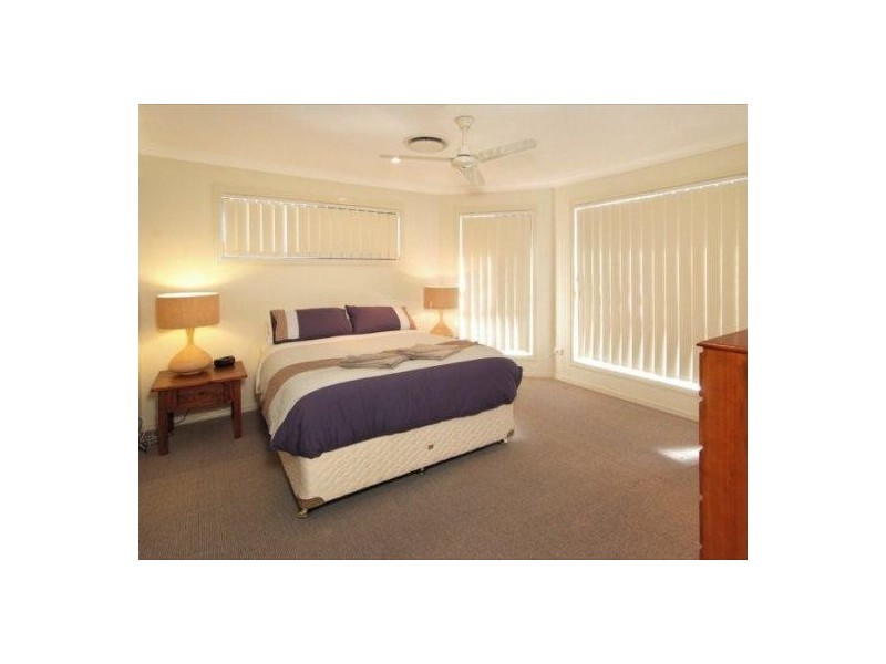 151 Saturn Crescent, Bridgeman Downs QLD 4035