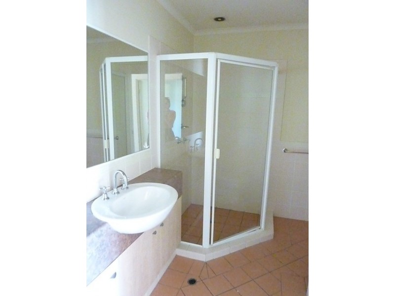 8/451 Enoggera Road, Alderley QLD 4051