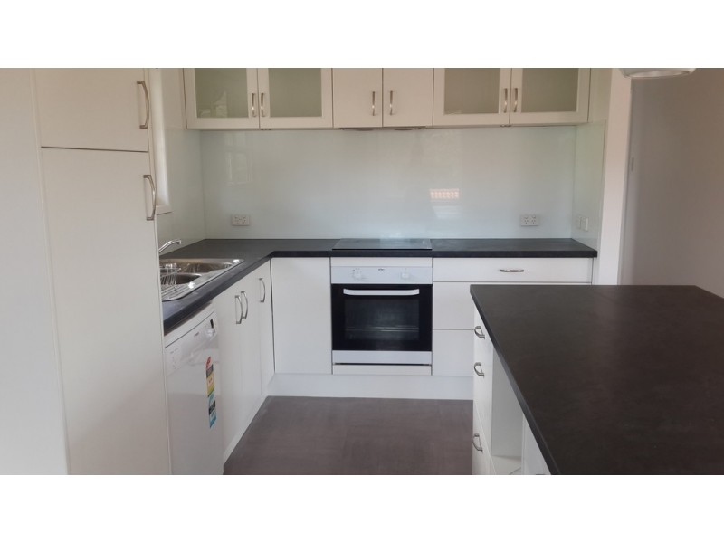 9 Chinook Street, Everton Hills QLD 4053