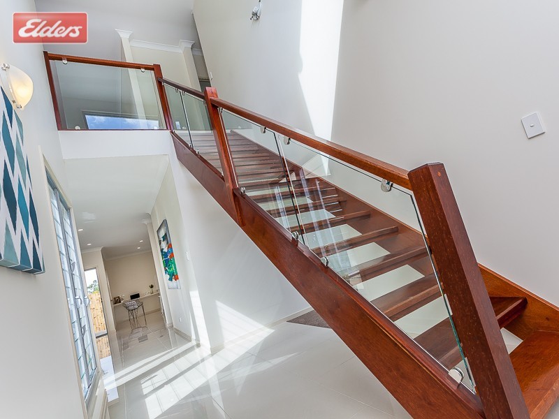 6 STAY STREET, Ferny Grove QLD 4055