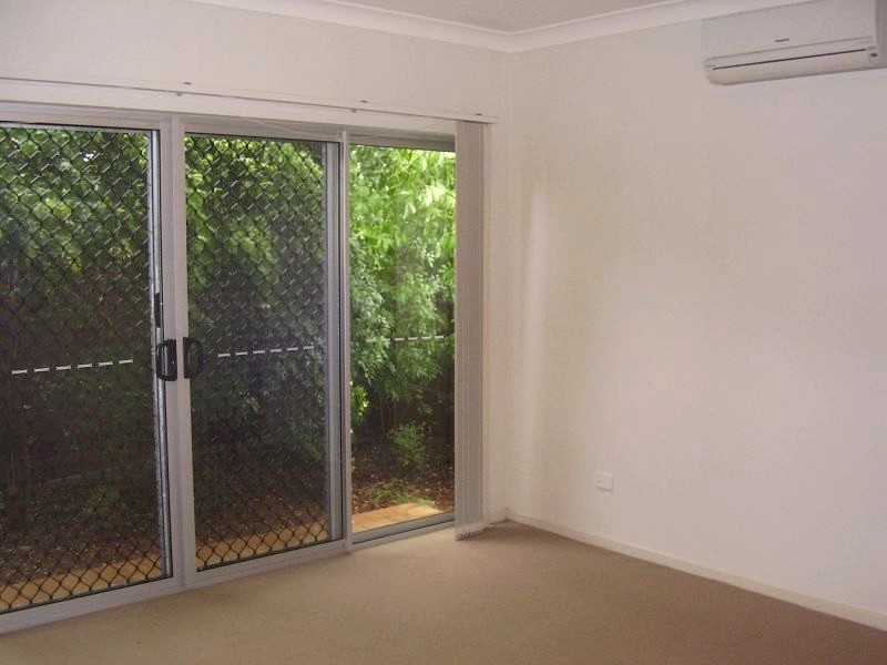 1/45 Railway Avenue, Indooroopilly QLD 4068