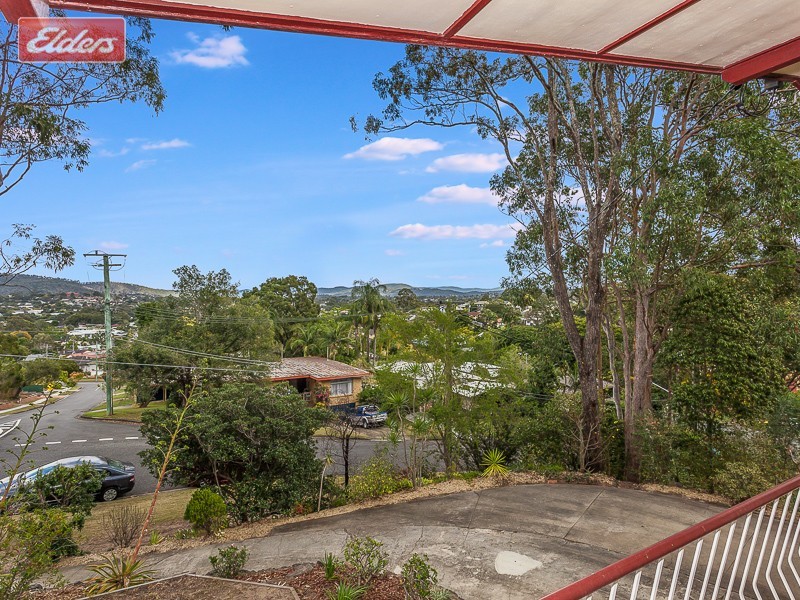 17 Kurrajong St, Everton Park QLD 4053