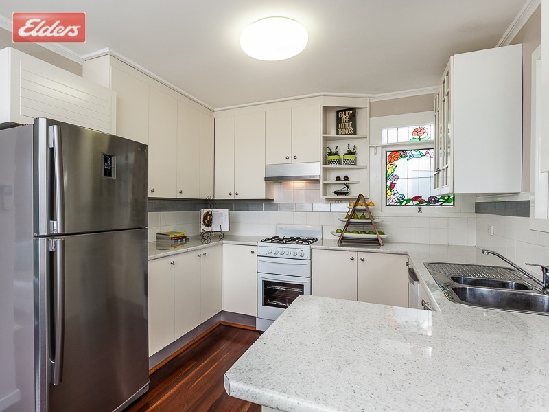 10 Kurrajong St, Everton Park QLD 4053