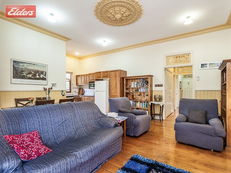 41 Leiper St, Stafford QLD 4053