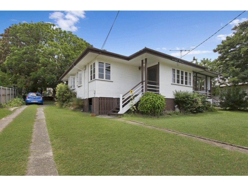 11 Barber St, Keperra QLD 4054