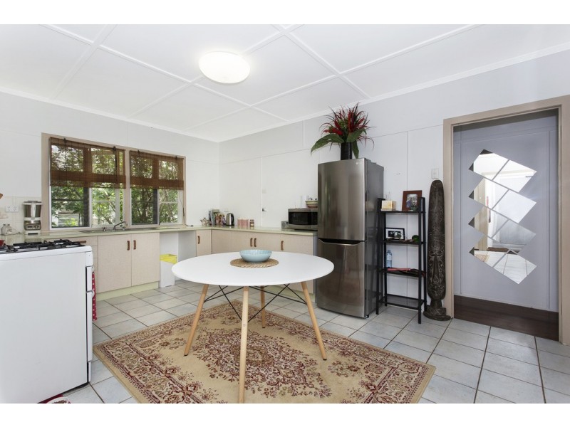 11 Barber St, Keperra QLD 4054