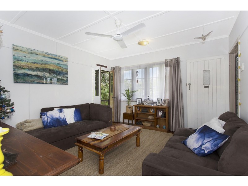 11 Barber St, Keperra QLD 4054