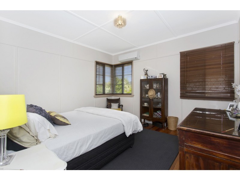 11 Barber St, Keperra QLD 4054