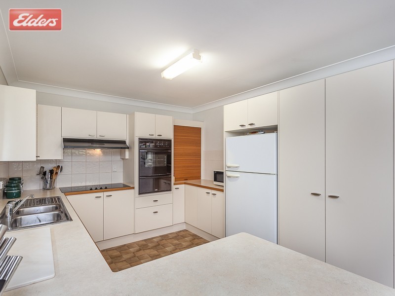 10 Streeton Pde, Everton Park QLD 4053
