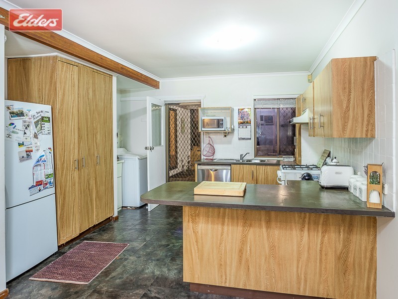 34 Violet St, Everton Hills QLD 4053