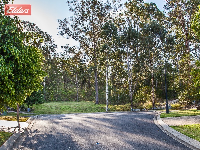 22 and 24 Naturesque Cl, Mitchelton QLD 4053