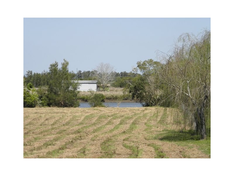 148 Adams Street, Woombah NSW 2469