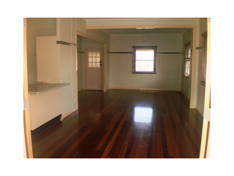 11 Roderick Street, Maclean NSW 2463