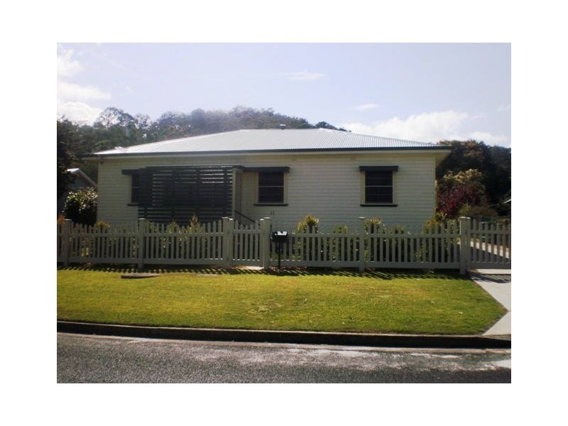 11 Roderick Street, Maclean NSW 2463