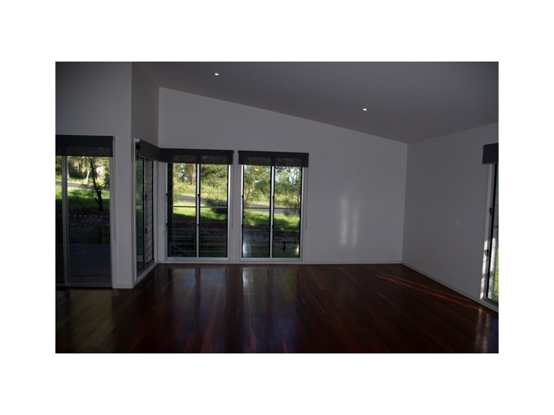 8b Highland Ridge, Maclean NSW 2463