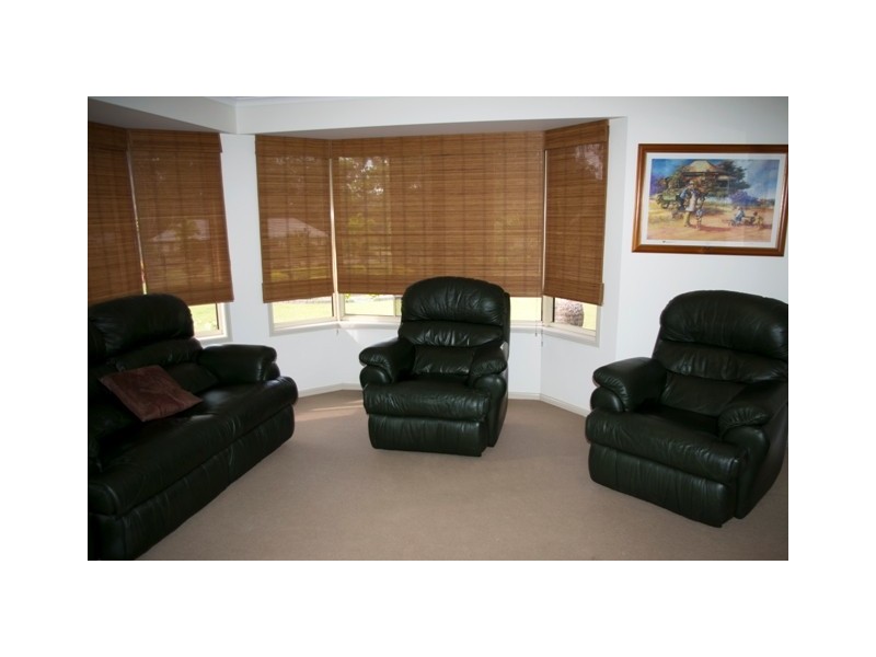 5 Robin Place, Gulmarrad NSW 2463