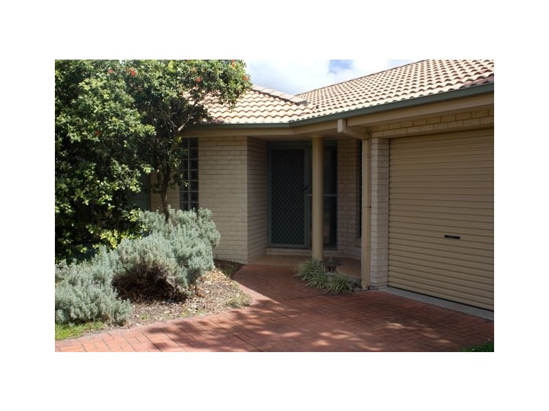 2/15 Beachside Way, Yamba NSW 2464