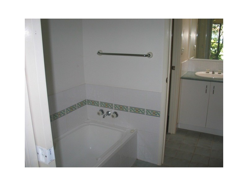 2/15 Beachside Way, Yamba NSW 2464